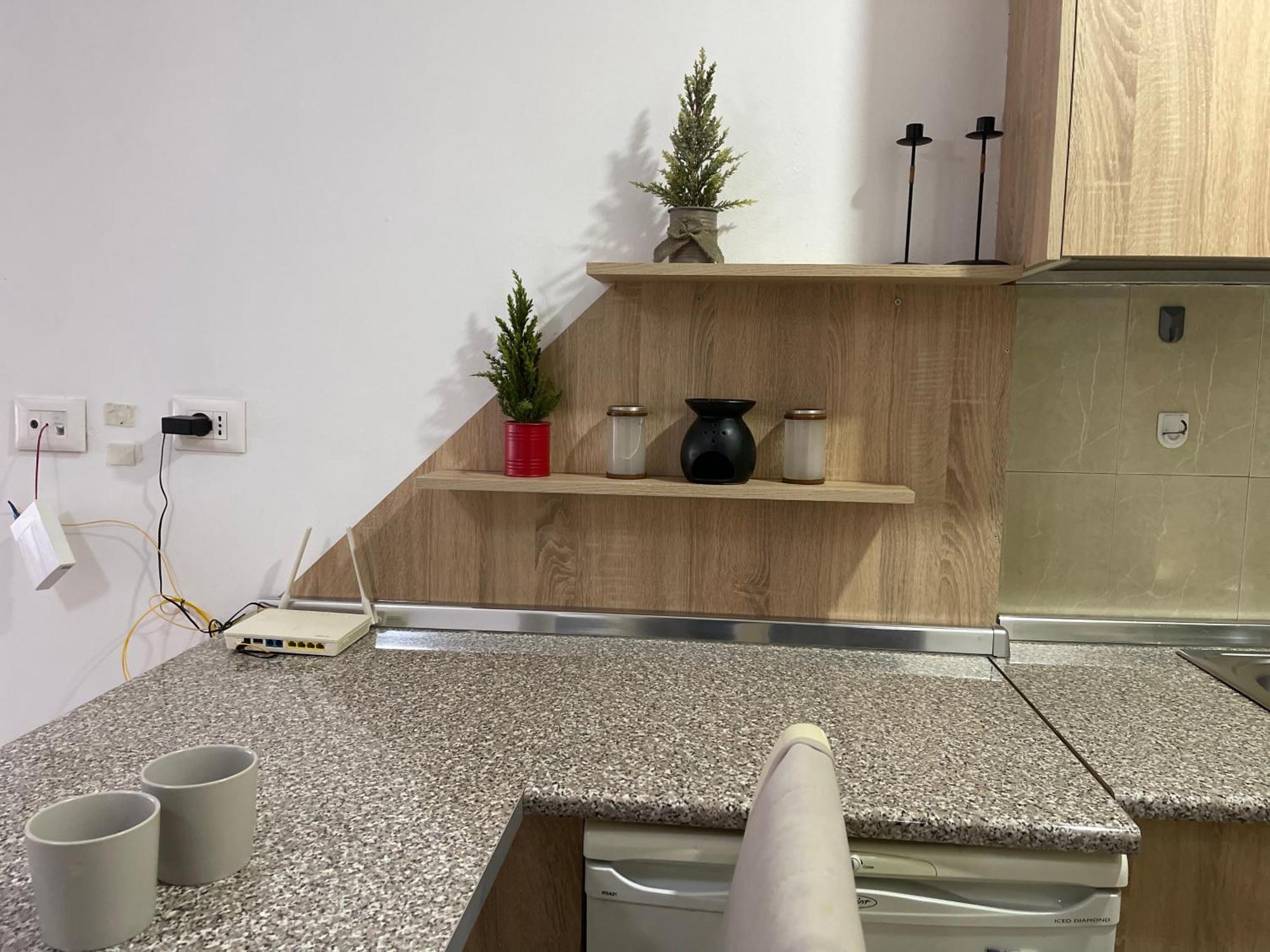 Downtown Modern Studio Apartment Tirana Exterior photo